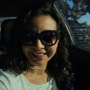 Meet your Posher, Charity